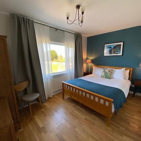 Parker House Beach & Golf Portrush Esterno foto