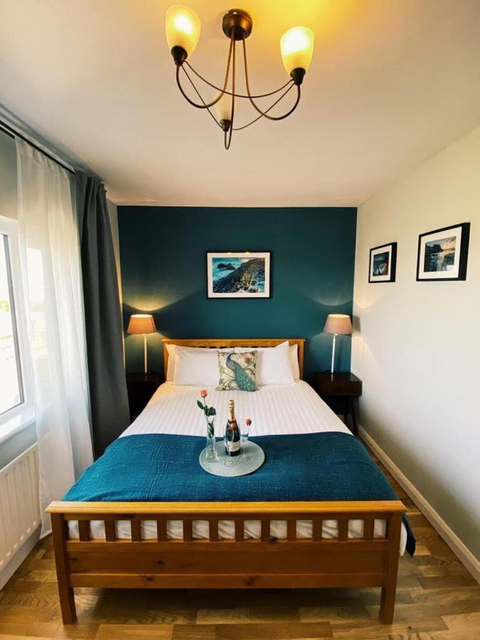 Parker House Beach & Golf Portrush Esterno foto